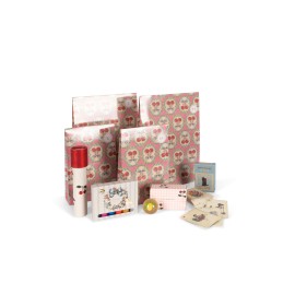 Christmas calendar with 24 gifts - girl