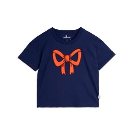 Bow application tee